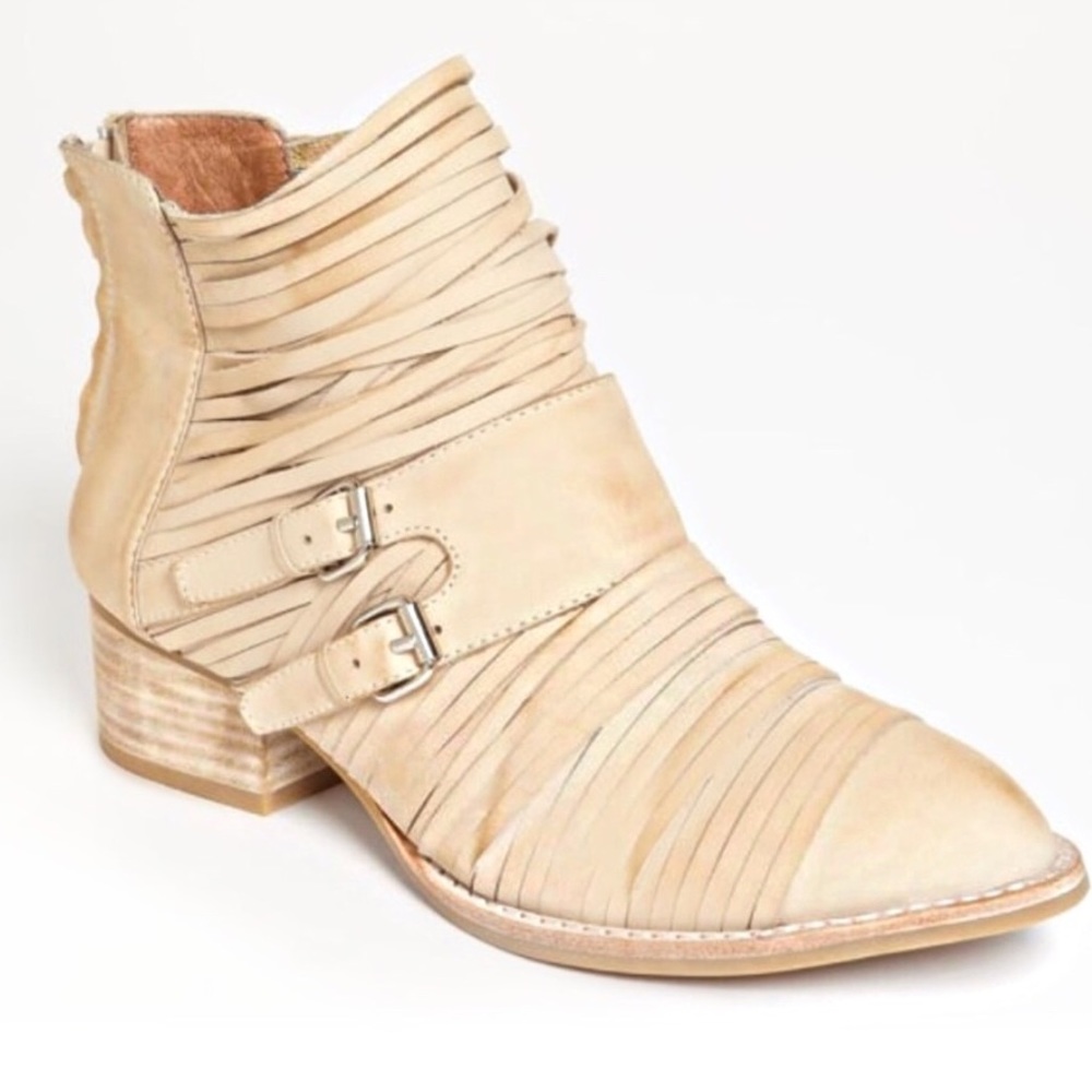 Jeffrey Campbell Isley Ankle Boots